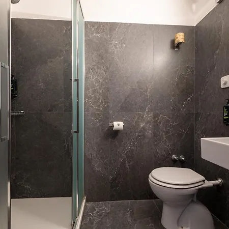 Hotel B&B Hotel Trieste 3*