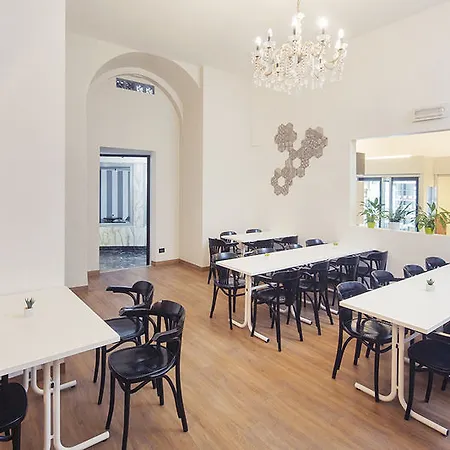 Hotel B&B Hotel Trieste 3*