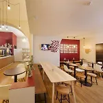 B&B Hotel Trieste Hotel
