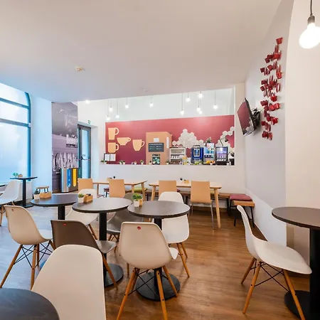 的里雅斯特b&b酒店 酒店