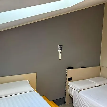 B&B Hotel Trieste Szálloda 3*