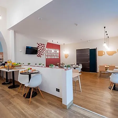 B&B Hotel Trieste Szálloda 3*