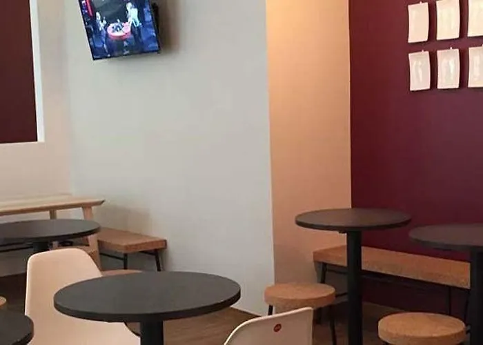 Hotel B&B Hotel Trieste 3*